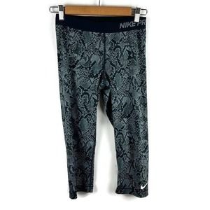 Nike Pro Women’s Leggings Black White Snakeprint Medium Pants Capris